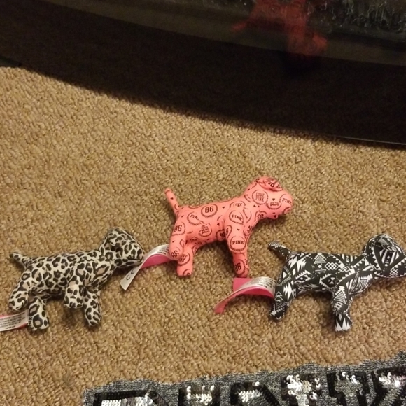 Pink pups - Picture 5 of 6
